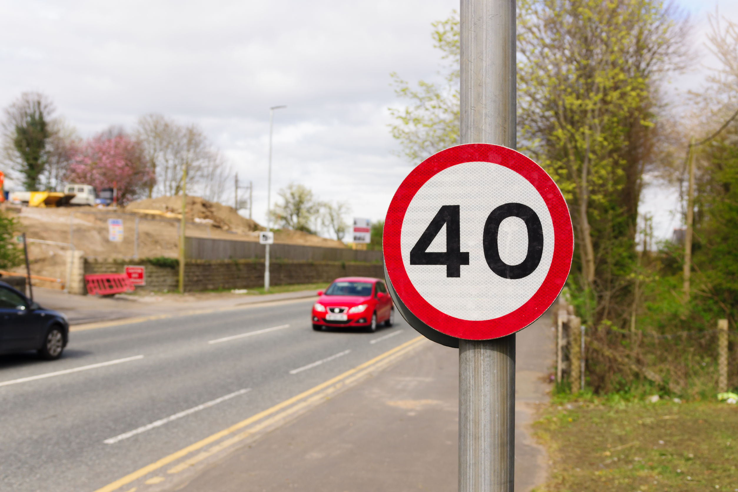 Знаки скорости 40, 60, 70 – сколько можно ехать
